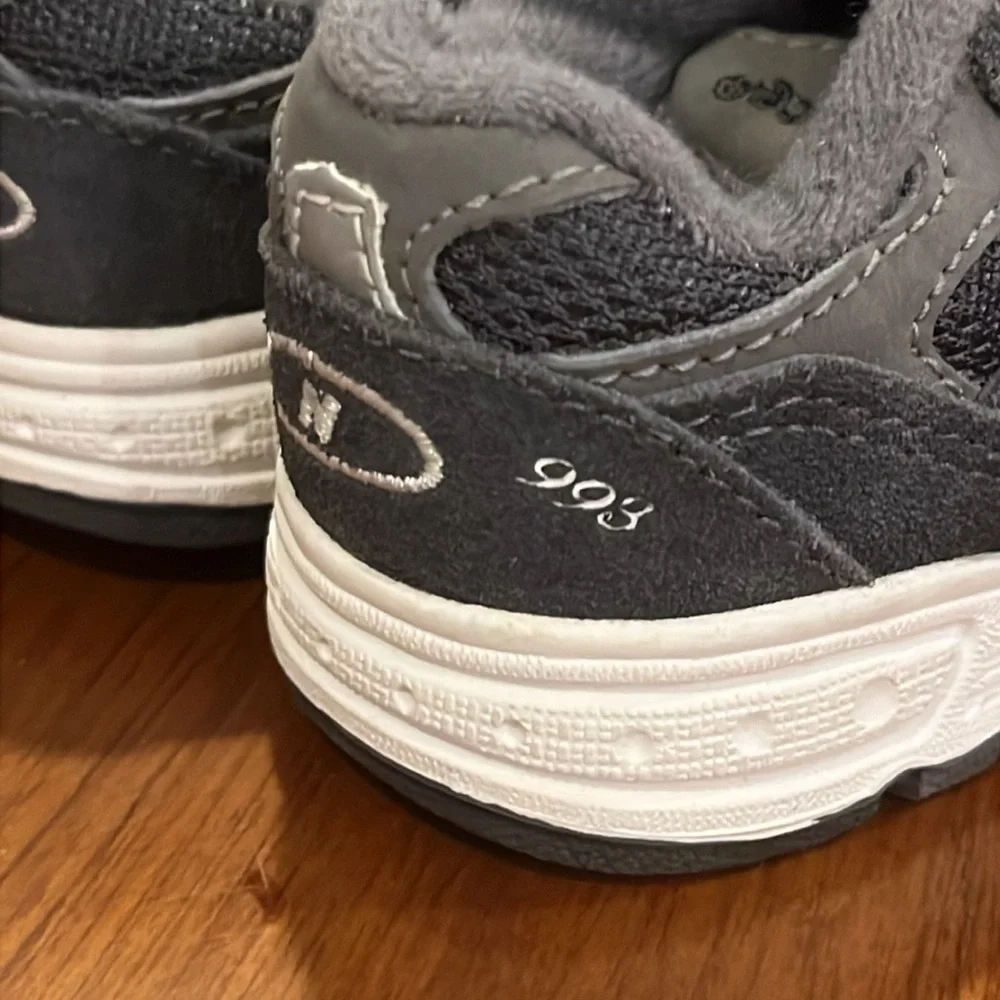 New Balance 993 shoes sneakers KV993GGI grey infant baby toddlers Boys Size 3